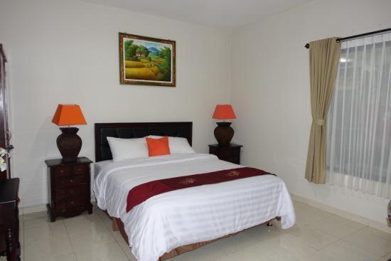Tuban Torres Accommodation Кута Екстер'єр фото