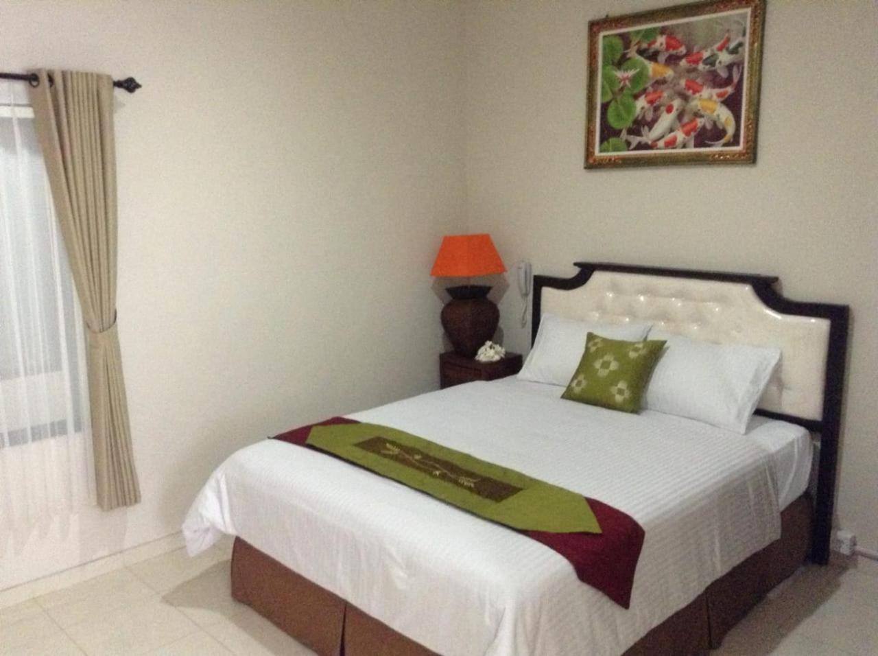 Tuban Torres Accommodation Кута Екстер'єр фото